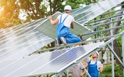 Cómo funciona la instalación de placas solares en empresas y qué beneficios ofrece